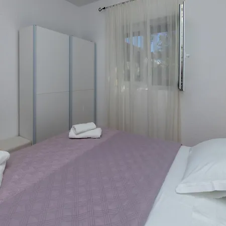 Kuca Gaspar Holiday home *